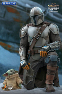 1/4 Scale The Mandalorian and The Child QS016 (The Mandalorian)