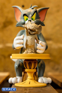 The Sculptor Statue (Tom and Jerry)