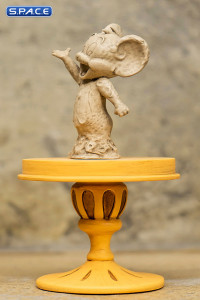 The Sculptor Statue (Tom and Jerry)