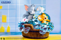 Bath Time Statue (Tom and Jerry)