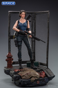 Mrs. Valentine Statue - Exclusive Version