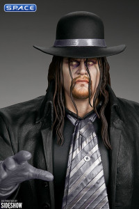 The Undertaker Statue (WWE)