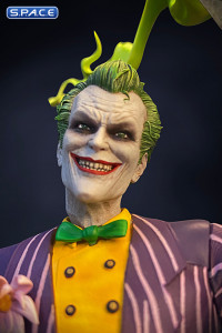 The Joker Statue (Batman: Arkham Asylum)