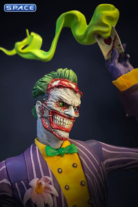 The Joker Statue (Batman: Arkham Asylum)