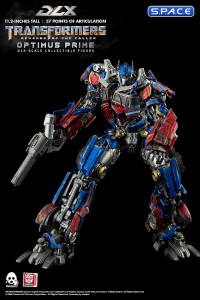 Optimus Prime DLX Scale Collectible Figure (Transformers: Revenge of the Fallen)