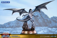 Blue-Eyes White Dragon PVC Statue - Silver Edition (Yu-Gi-Oh!)