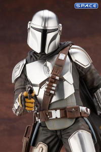 1/7 Scale The Mandalorian & The Child ARTFX Statue (The Mandalorian)