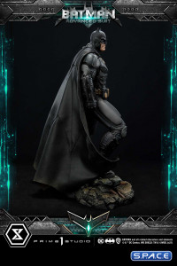 Batman Advanced Suit by Josh Nizzi Ultimate Museum Masterline Statue (DC Comics)