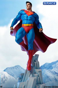 Superman Maquette (DC Comics)