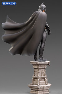 1/10 Scale Batman Deluxe Art Scale Statue - 2020 Event Exclusive (Batman Begins)