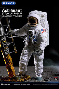 1/4 Scale Apollo 11 LM-5 A7L Astronaut Statue