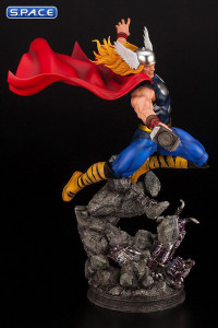 Thor Fine Art Statue (Marvel)
