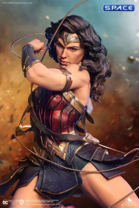 1/4 Scale Wonder Woman Statue (DC Comics)