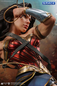 1/4 Scale Wonder Woman Statue (DC Comics)