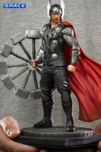 1/10 Scale Thor Deluxe Art Scale Statue - Event Exclusive (Marvel Studios - The first 10 years Thor)