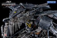 Jetfire DLX Scale Collectible Figure (Transformers: Revenge of the Fallen)