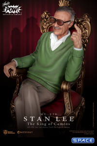 Stan Lee The King of Cameos Master Craft Statue