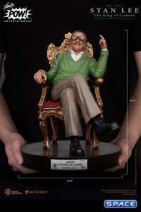 Stan Lee The King of Cameos Master Craft Statue