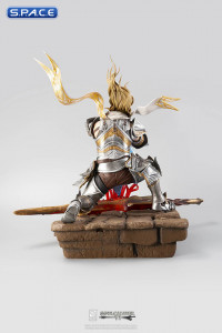 Soul Embrace Siegfried Statue (Soul Calibur VI)