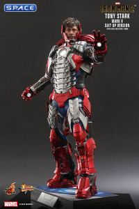 1/6 Scale Tony Stark Mark V Suit Up Version Movie Masterpiece MMS599 (Iron Man 2)