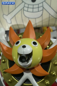 Thousand Sunny Statue (One Piece)