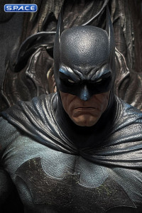 1/4 Scale Batman on Throne Statue - Premium Version (DC Comics)