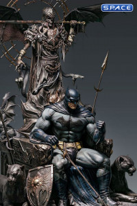 1/4 Scale Batman on Throne Statue - Premium Version (DC Comics)