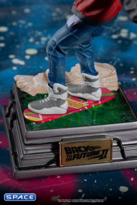 1/10 Scale Marty McFly on Hoverboard Art Scale Statue (Back to the Future 2)