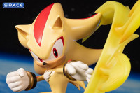 Super Shadow Statue (Sonic the Hedgehog)