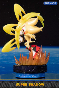 Super Shadow Statue (Sonic the Hedgehog)