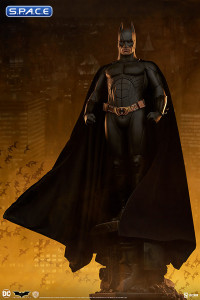 Batman Premium Format Figure (Batman Begins)