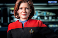 1/6 Scale Captain Kathryn Janeway (Star Trek: Voyager)