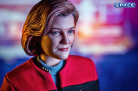 1/6 Scale Captain Kathryn Janeway (Star Trek: Voyager)