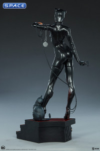 Catwoman Premium Format Figure (DC Comics)