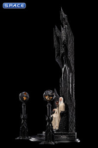 Saruman the White on Throne Statue (Lord of the Rings)