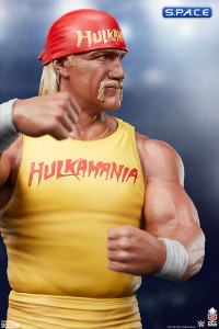 1/4 Scale Hulk Hogan Hulkamania Statue (WWE)