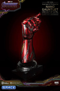 Nano Gauntlet One out of 14 Mil Master Craft Statue (Avengers: Endgame)