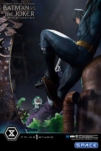 1/3 Scale Batman vs. The Joker Concept by Jason Fabok Ultimate Museum Masterline Statue (DC Comics)