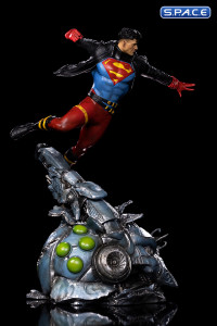 1/10 Scale Superboy Deluxe Art Scale Statue (DC Comics)