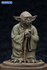 Yoda Fountain Statue (Star Wars)