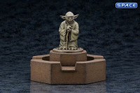 Yoda Fountain Statue (Star Wars)