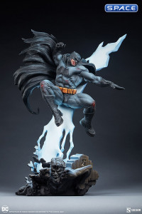 Batman Premium Format Figure (Batman: The Dark Knight Returns)