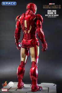 1/4 Scale Iron Man Mark IV with Suit Up Gantry QS021 (Iron Man 2)