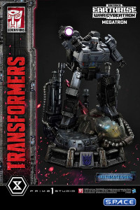 Megatron Ultimate Premium Masterline Statue (Transformers: War For Cybertron Trilogy)