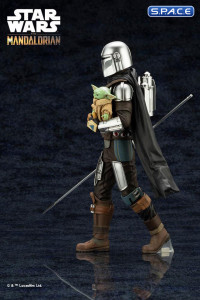 1/10 Scale The Mandalorian & Grogu with Beskar Staff ARTFX+ Statue (The Mandalorian)