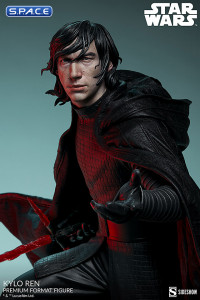 Kylo Ren Premium Format Figure (Star Wars - The Rise of Skywalker)