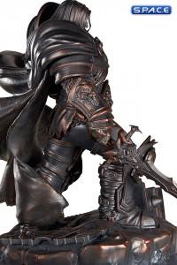Arthas Statue (Warcraft III)