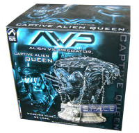 Captive Alien Queen Bust (Alien vs. Predator)