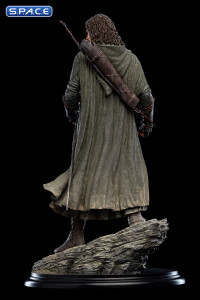 Aragorn Hunter of the Plains Statue (Lord of the Rings)