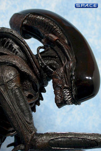 Alien Signature Statue (Alien)